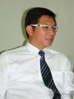 bac si david wong him choon raffles