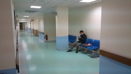 Tốn tỷ đô ra nước ngoài chữa bệnh: Vì sao? 4 Một góc Bệnh viện Việt - Pháp