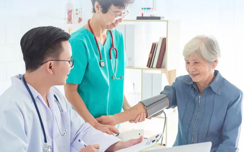 Khám và chữa hạch cổ hiệu quả cùng Raffles Hospital (Nguồn: Raffles Hospital)
