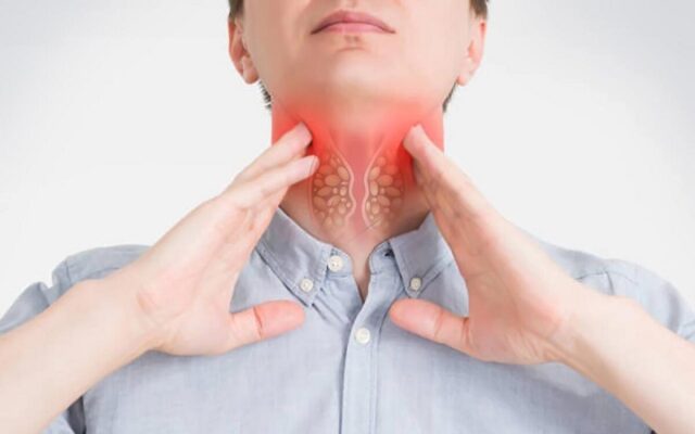 Nghẹn cổ họng (Nguồn: Internet)