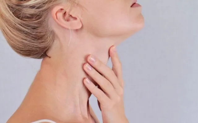 Sưng hạch bạch huyết (Nguồn: Internet)