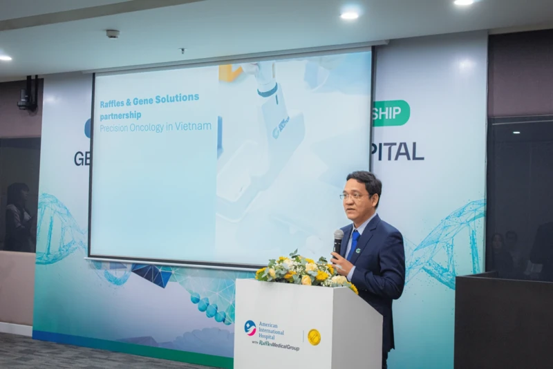 Ông Trần Thế Phương, Giám đốc Kinh doanh, Gene Solutions chia sẻ về kế hoạch hợp tác của hai đơn vị trong buổi lễ (Ảnh: Gene Solutions).